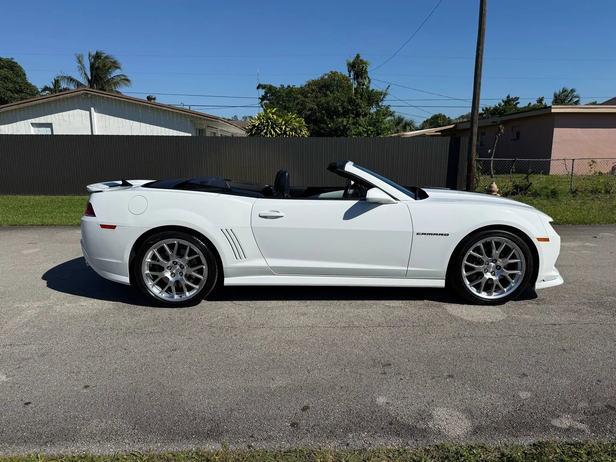 Used 2014 Chevrolet Camaro SS w/ Spring Special Edition image 6