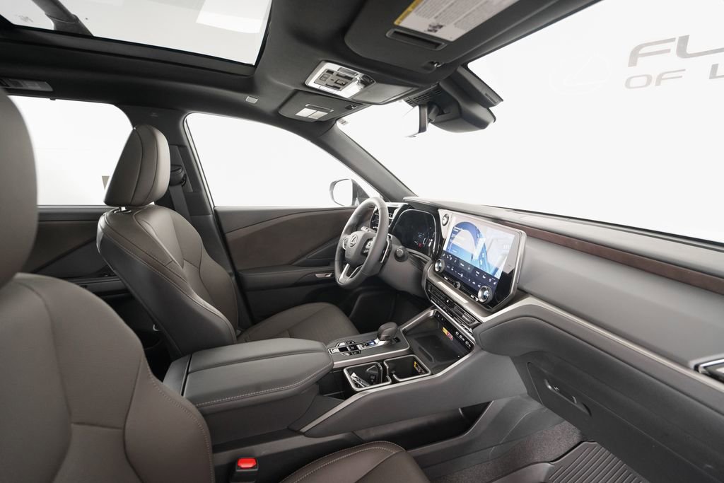 New 2026 Lexus TX 350 AWD image 18