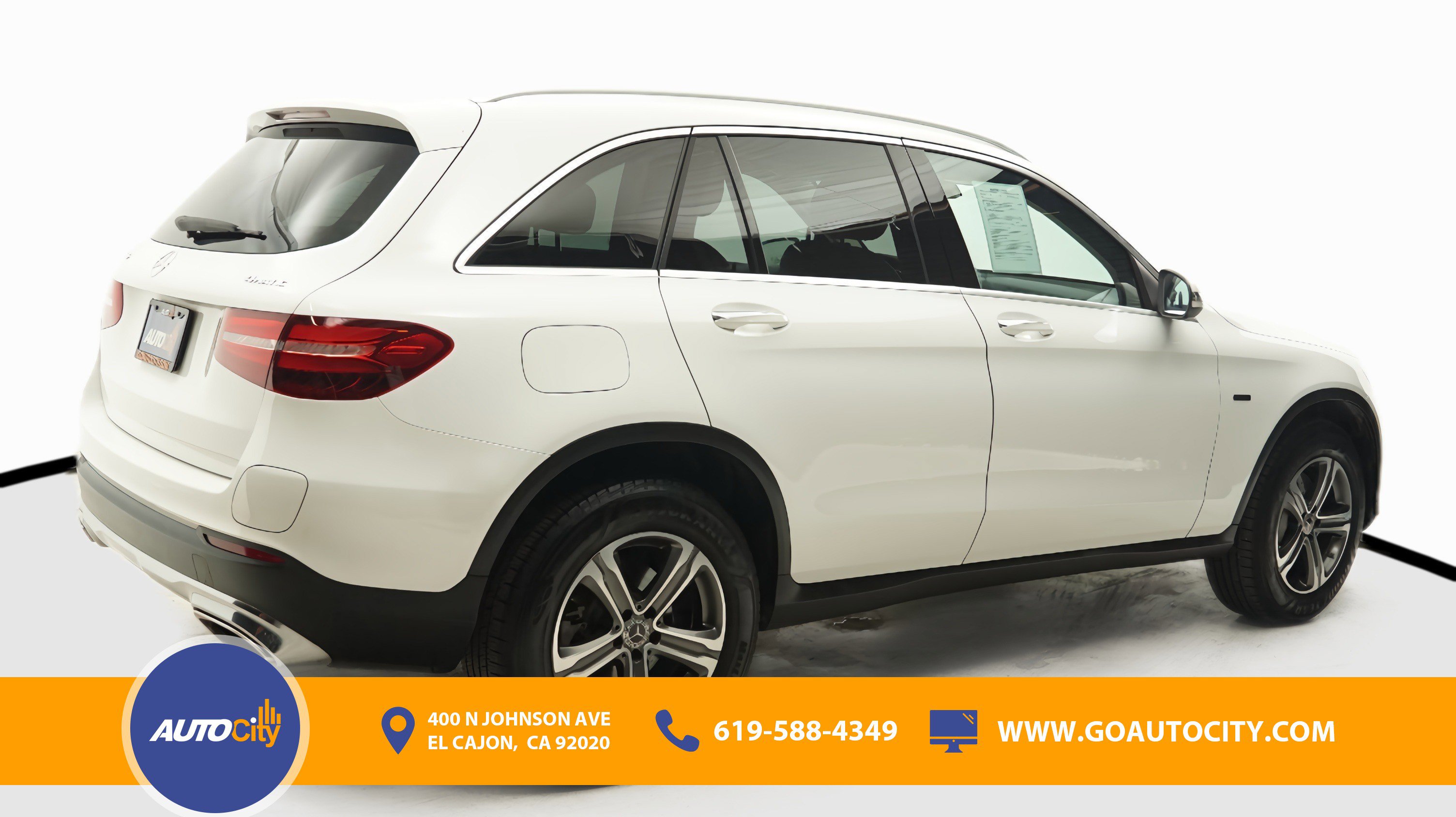 Used 2019 Mercedes-Benz GLC 350e 4MATIC image 6