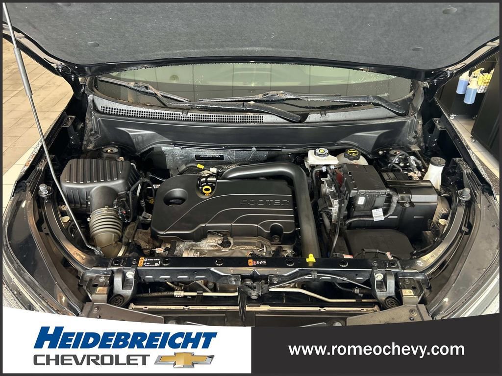 Used 2024 Chevrolet Equinox LT w/ LPO, Floor Liner Package AWD/4WD image 9