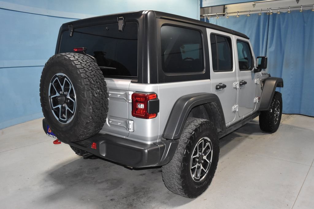 Used 2024 Jeep Wrangler Unlimited Rubicon image 25