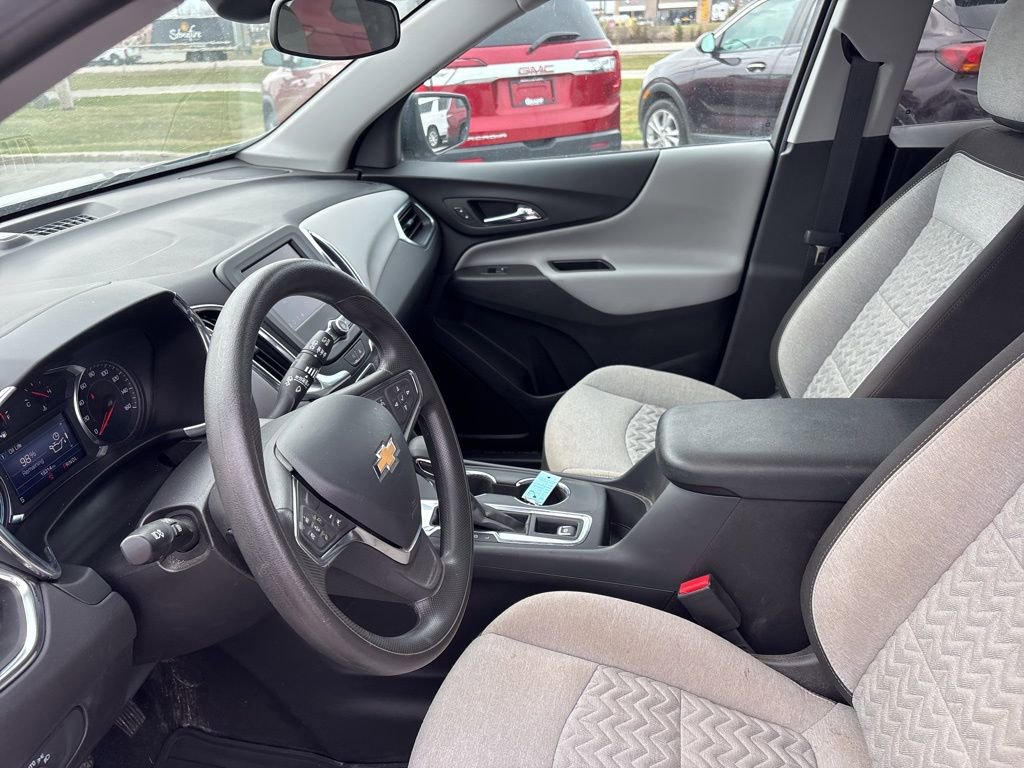 Used 2024 Chevrolet Equinox LS w/ LS Convenience Package image 23