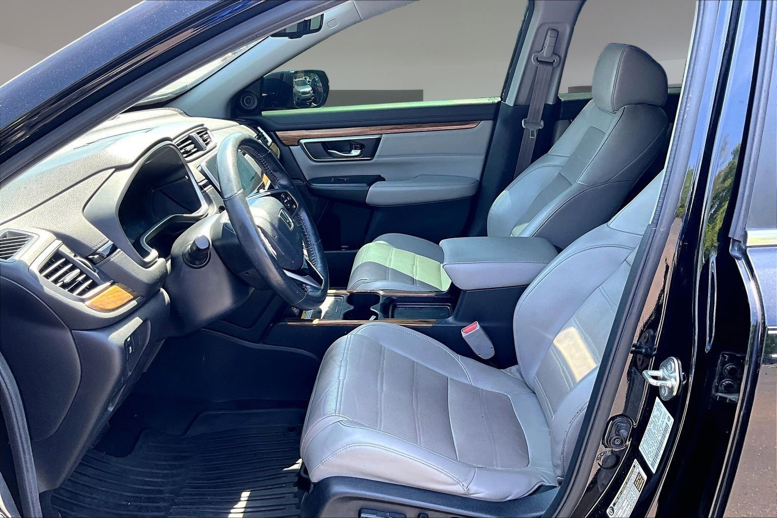 Used 2020 Honda CR-V Touring image 21