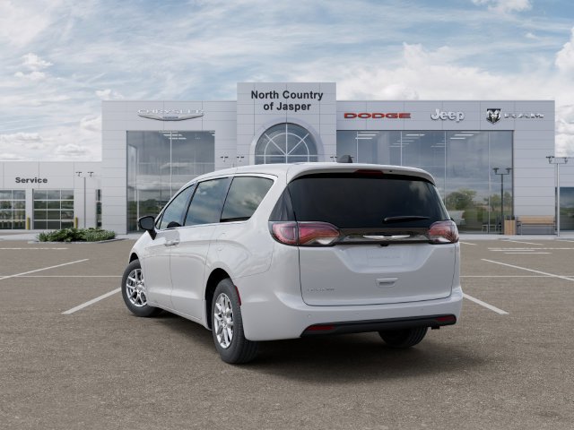 New 2026 Chrysler Voyager LX FWD image 4