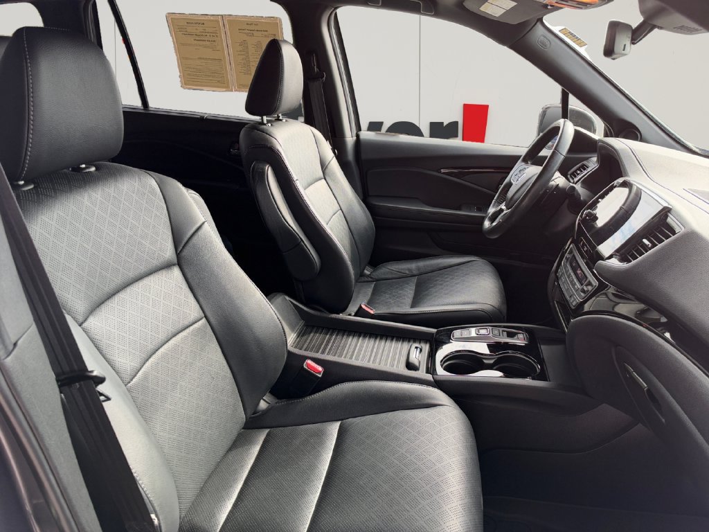 Used 2019 Honda Passport Touring image 16