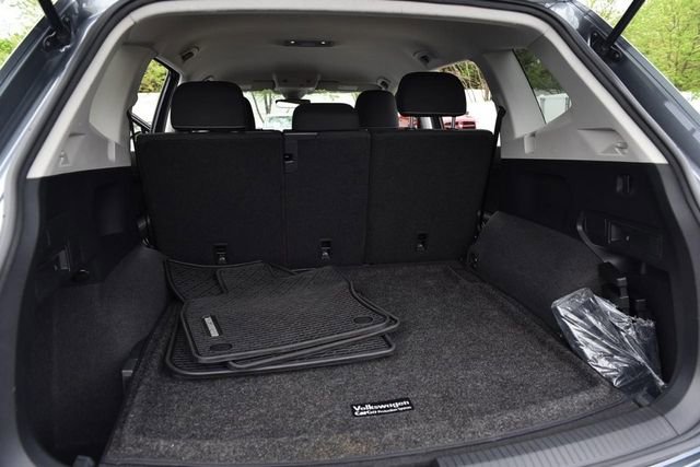 Certified 2022 Volkswagen Tiguan S image 22