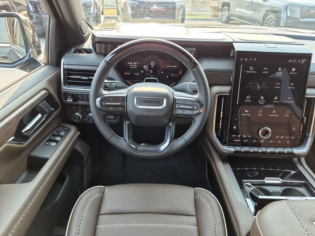 New 2026 GMC Yukon XL Denali Ultimate w/ LPO, Floor Liner Package AWD/4WD image 37