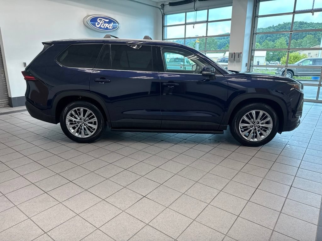 Used 2026 Toyota Grand Highlander AWD image 20