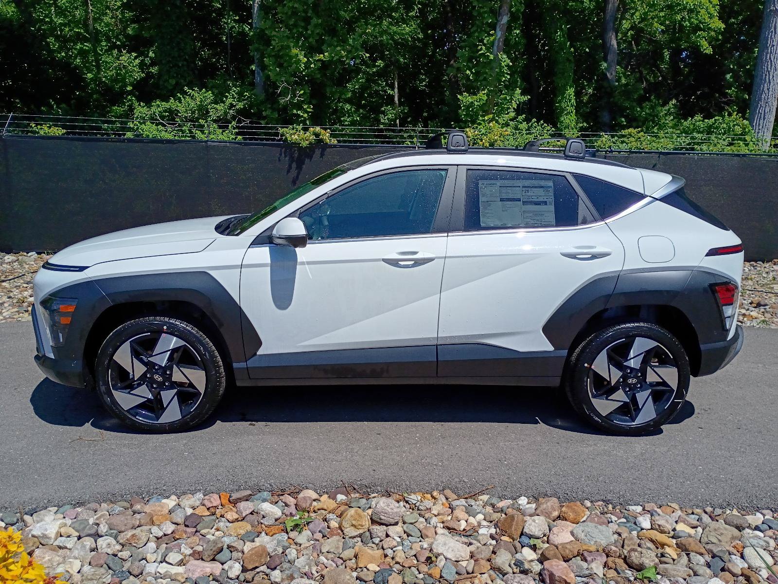 New 2026 Hyundai Kona Limited AWD/4WD image 2