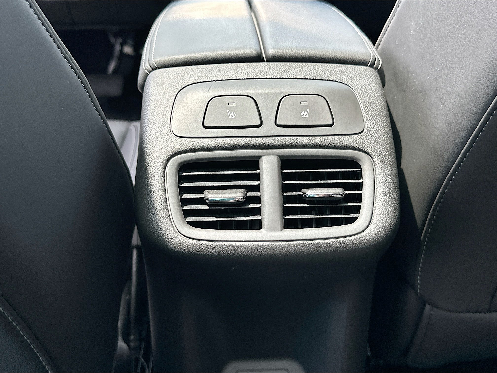 Used 2023 Buick Envision Avenir FWD image 26