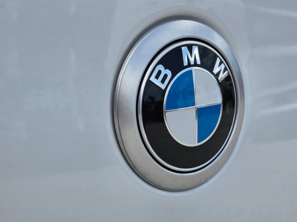 Used 2026 BMW X2 xDrive28i AWD/4WD image 15