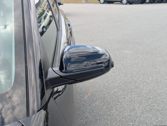 Used 2023 Hyundai Kona Limited FWD image 14