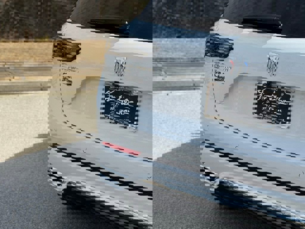 New 2026 Buick Envision Avenir image 14