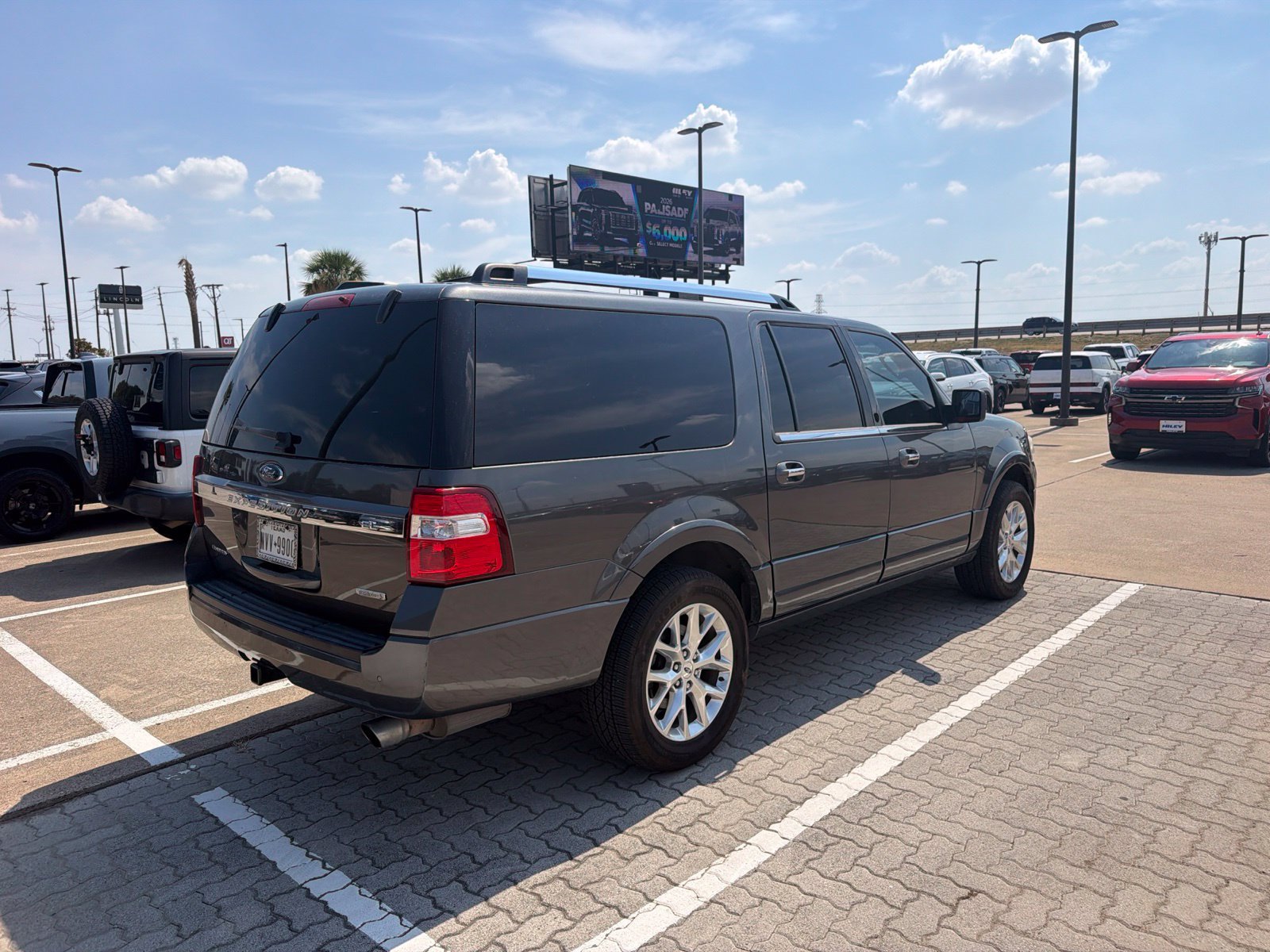 Used 2017 Ford Expedition EL Limited w/ Equipment Group 301A RWD image 5