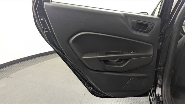 Used 2019 Ford Fiesta SE FWD image 15