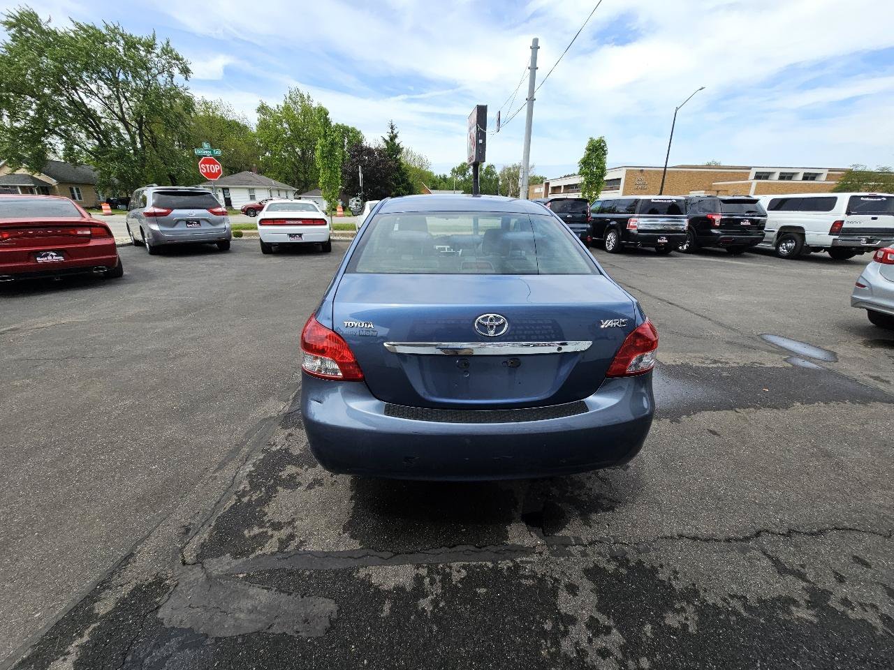 Used 2008 Toyota Yaris Sedan FWD image 9