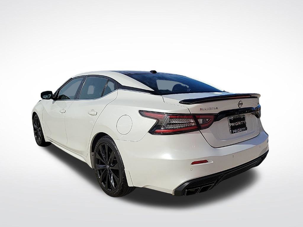 Used 2023 Nissan Maxima SR w/ Sport Mat Group FWD image 3