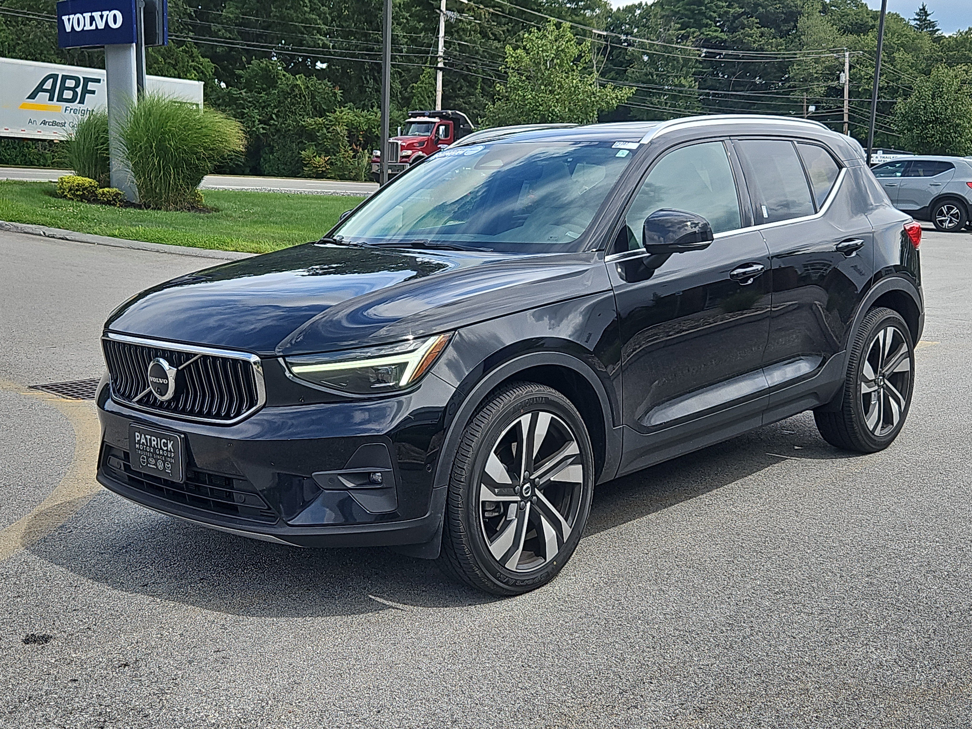 Used 2023 Volvo XC40 B5 Ultimate w/ Protection Package Premier AWD/4WD image 26