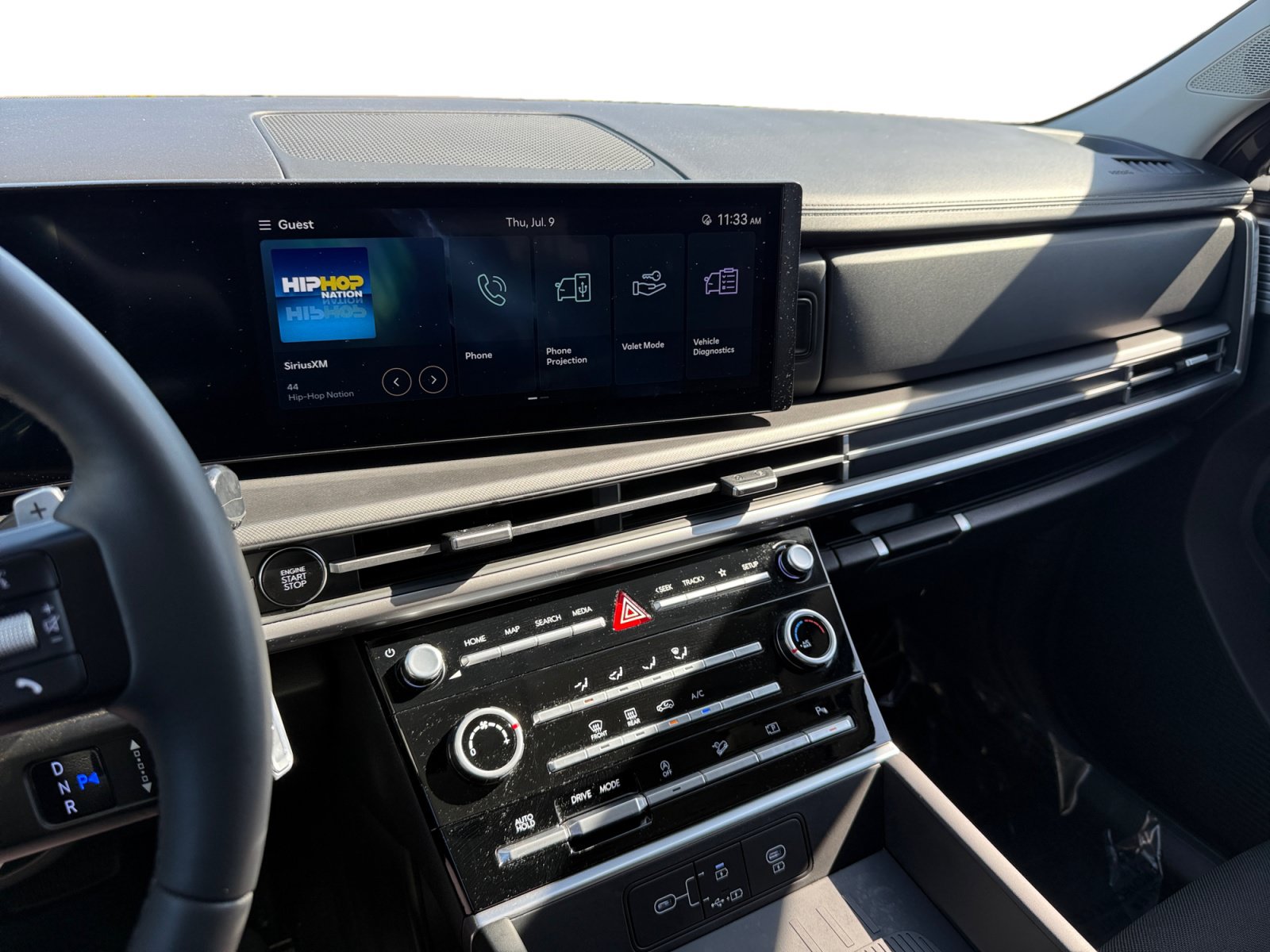 Certified 2025 Hyundai Santa Fe SE FWD image 12
