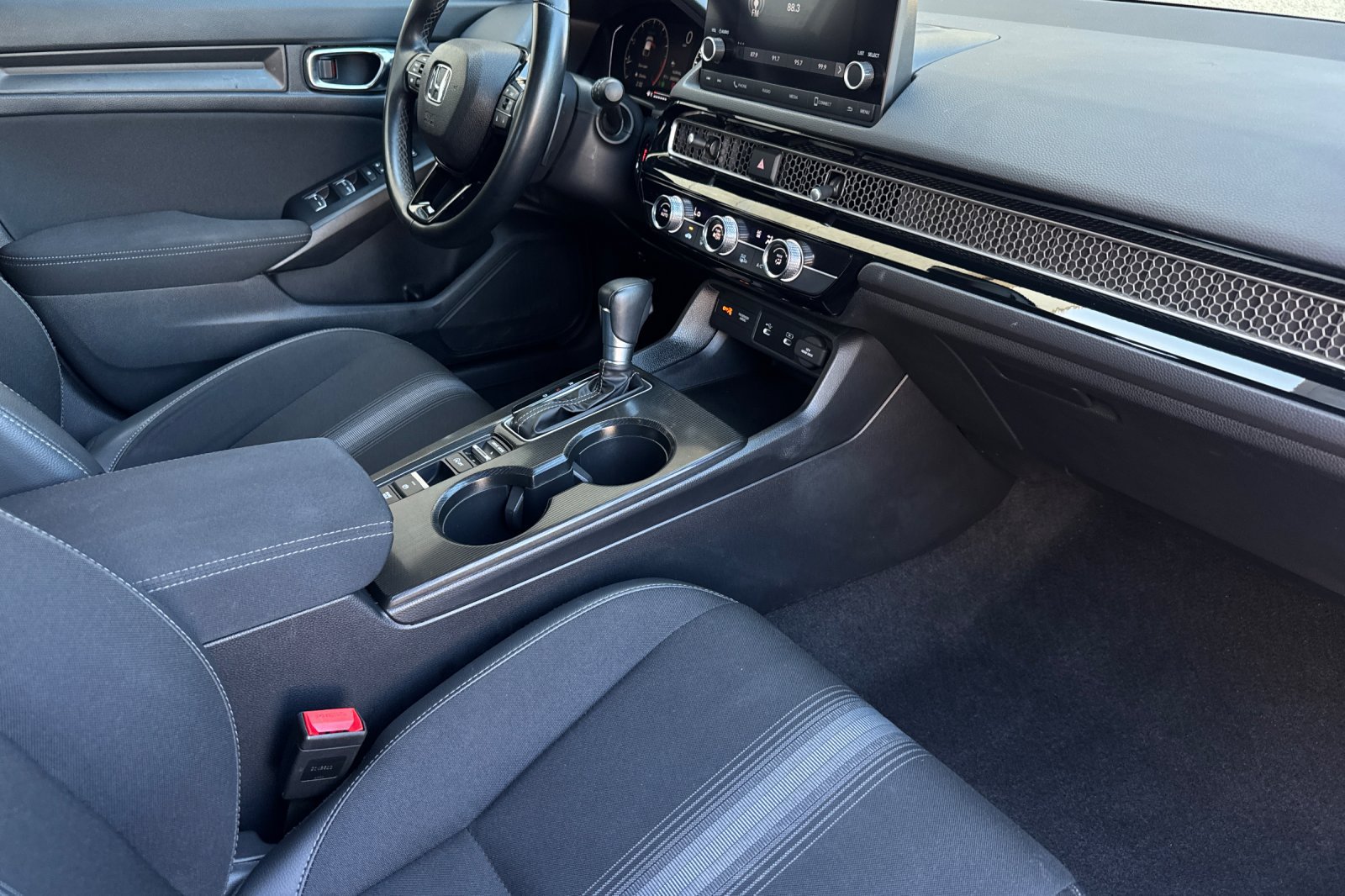 Certified 2025 Honda Civic Sport image 15
