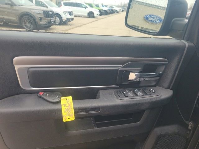 Used 2024 RAM 1500 Classic Warlock image 13