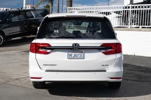 Used 2023 Honda Odyssey Elite image 6