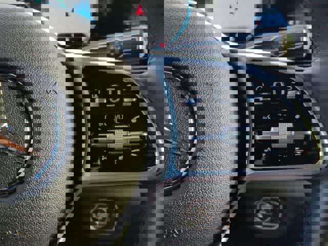 Used 2022 Mercedes-Benz GLE 350 image 26