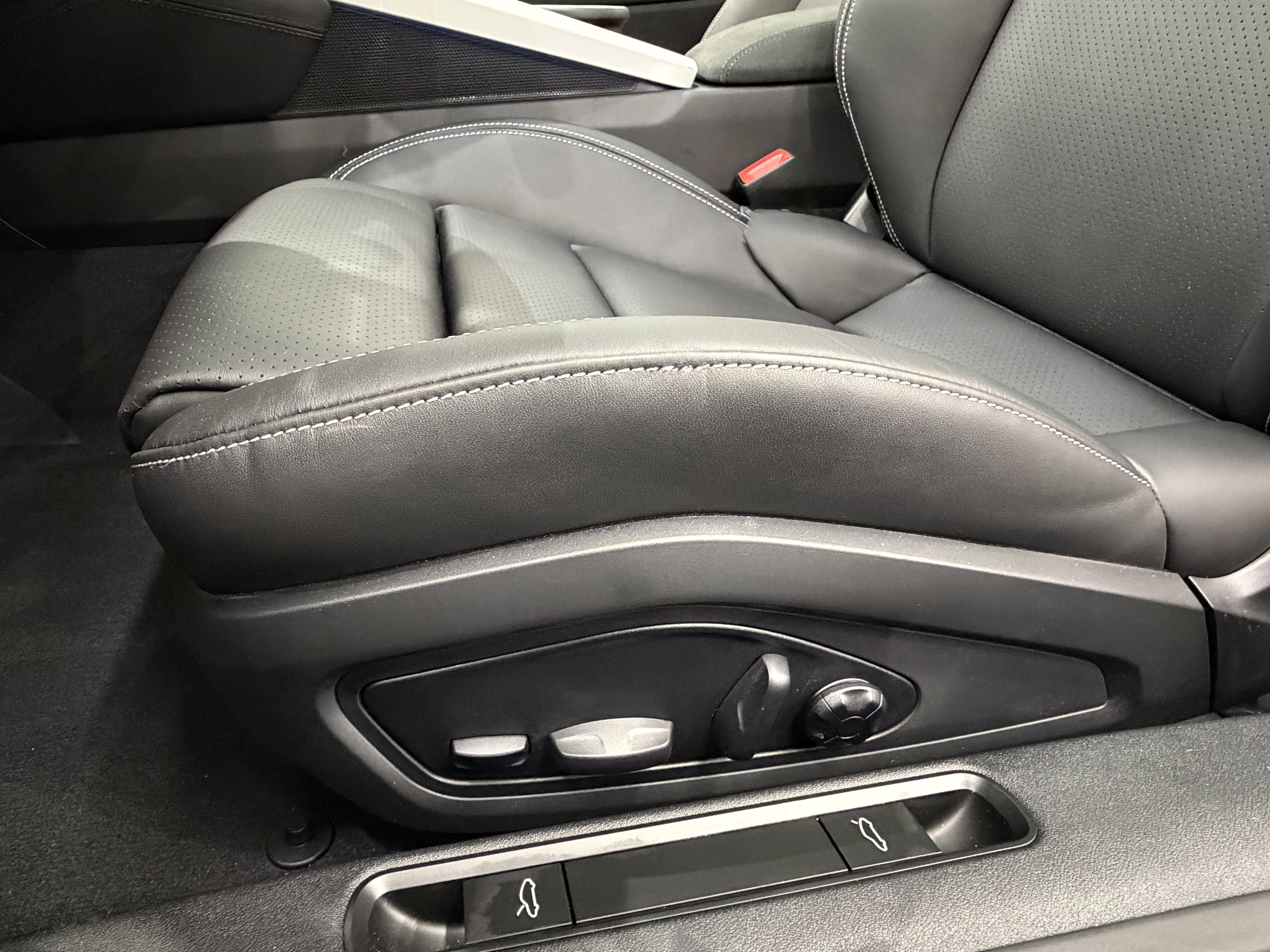 New 2026 Porsche 911 Carrera image 31