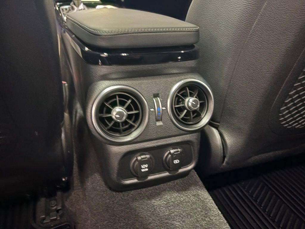 Used 2023 Kia Stinger GT-Line w/ Sun & Sound Package image 25