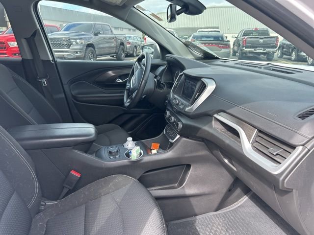 Used 2022 GMC Terrain SLE w/ Driver Convenience Package image 7