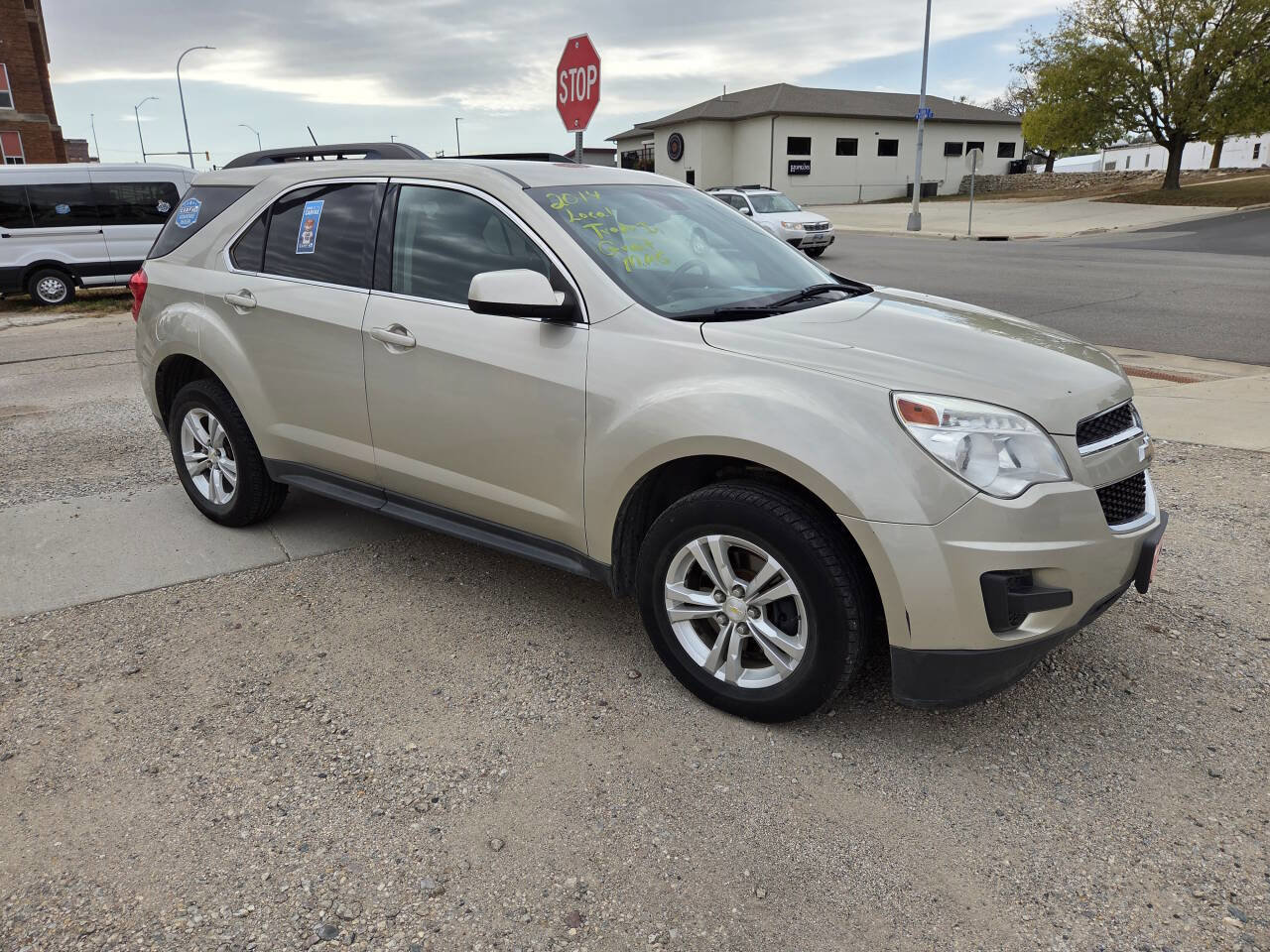 Used 2014 Chevrolet Equinox LT w/ Driver Convenience Package image 17