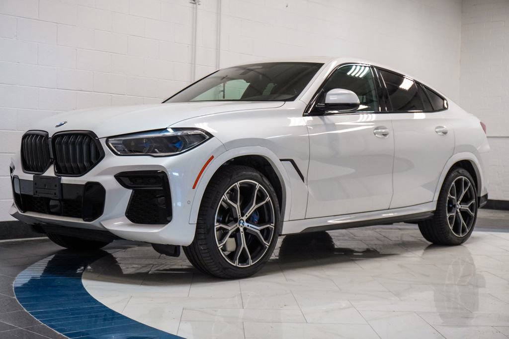 Used 2023 BMW X6 M50i w/ Executive Package AWD/4WD image 4