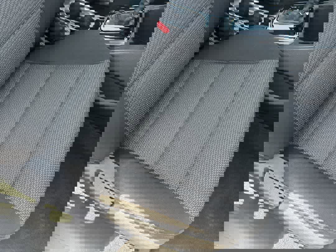 Used 2017 Kia Forte LX image 21