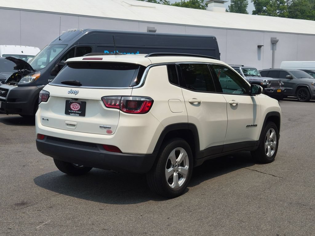 Certified 2019 Jeep Compass Latitude w/ Popular Equipment Group AWD/4WD image 3