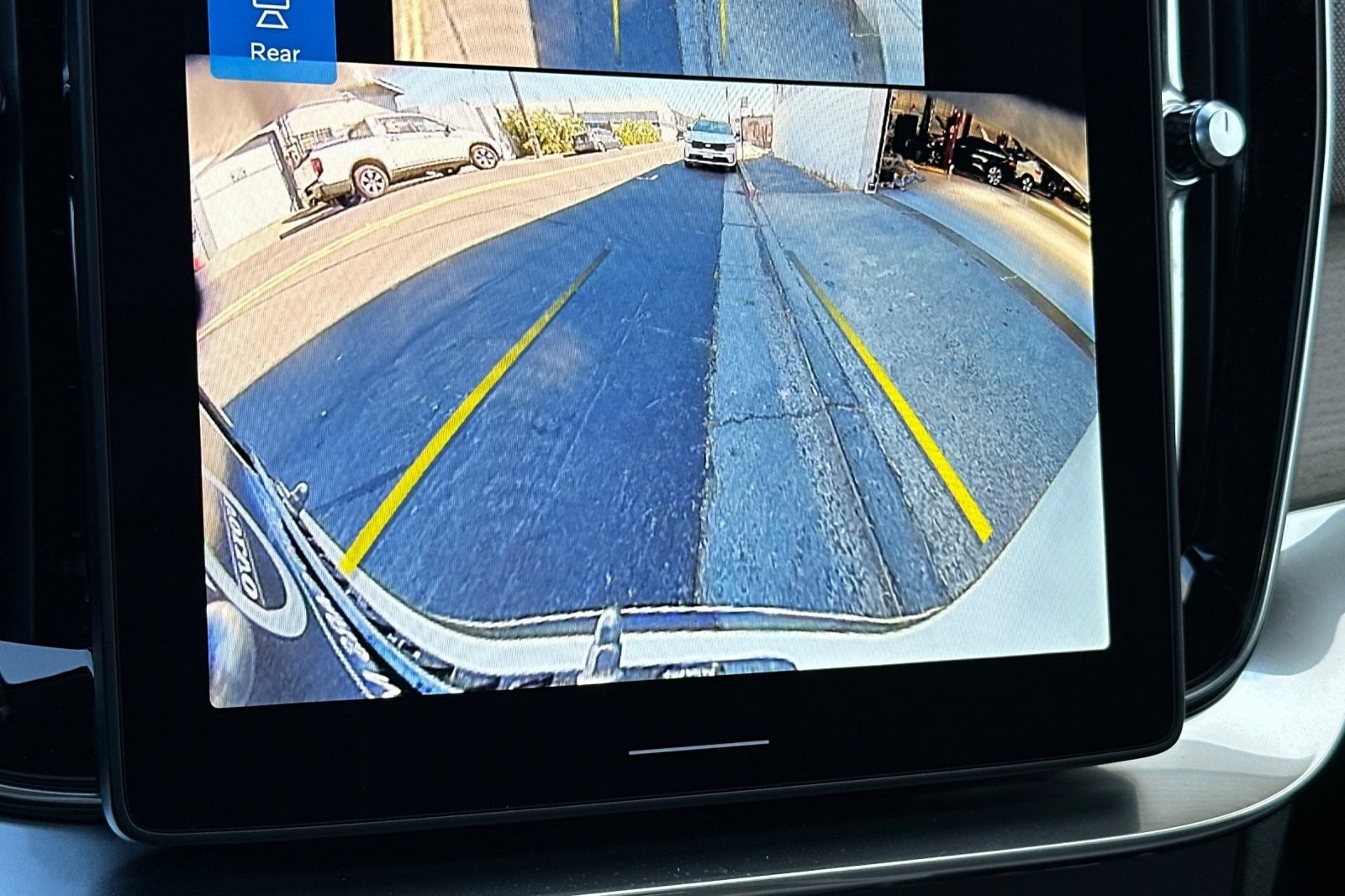 New 2026 Volvo XC90 B6 Plus w/ Protection Package Premier image 23