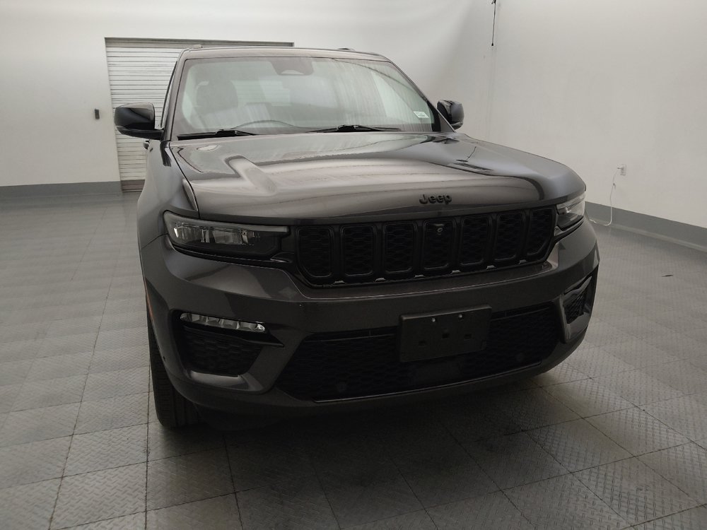 Used 2023 Jeep Grand Cherokee Limited w/ Luxury Tech Group II AWD/4WD image 14