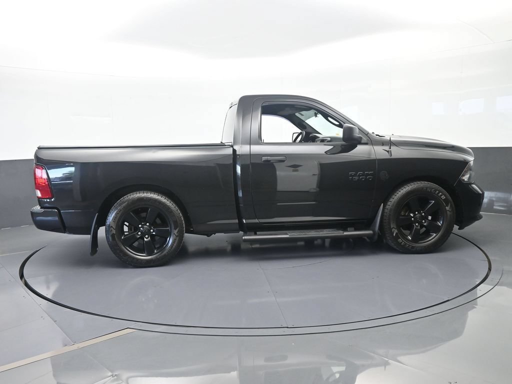 Used 2018 RAM 1500 Express w/ Black Ram 1500 Express Group RWD image 7