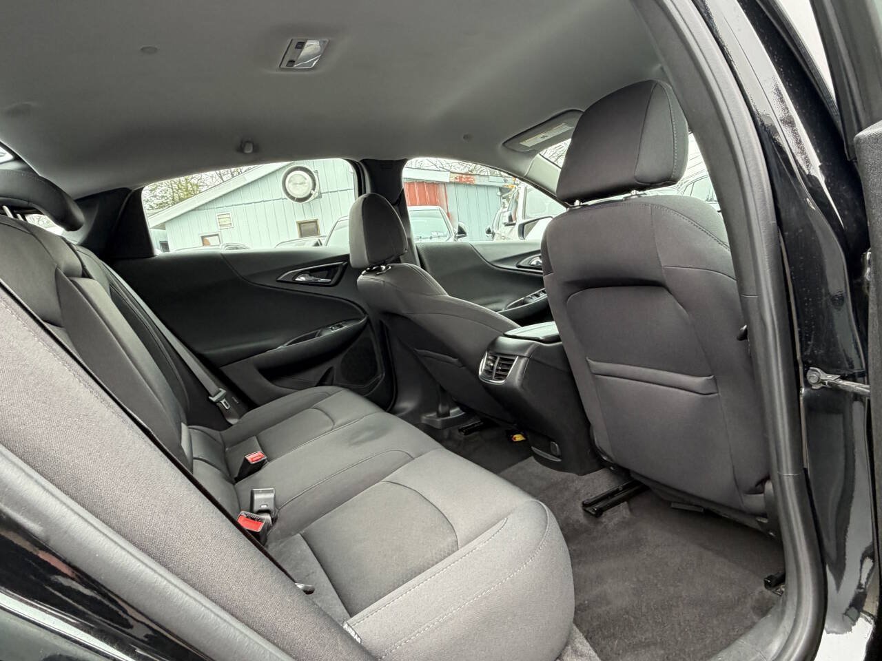 Used 2022 Chevrolet Malibu LT FWD image 15