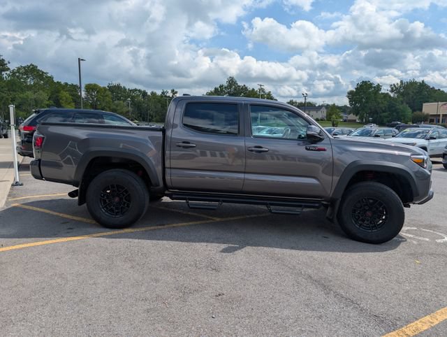 Used 2020 Toyota Tacoma TRD Pro AWD/4WD image 4