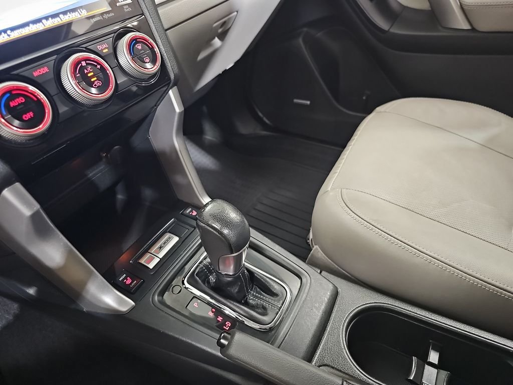 Used 2016 Subaru Forester 2.5i Touring w/ Eyesight & Navigation System AWD/4WD image 28