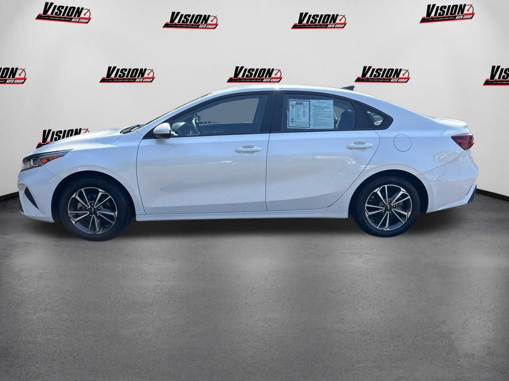 Used 2023 Kia Forte LXS FWD image 8