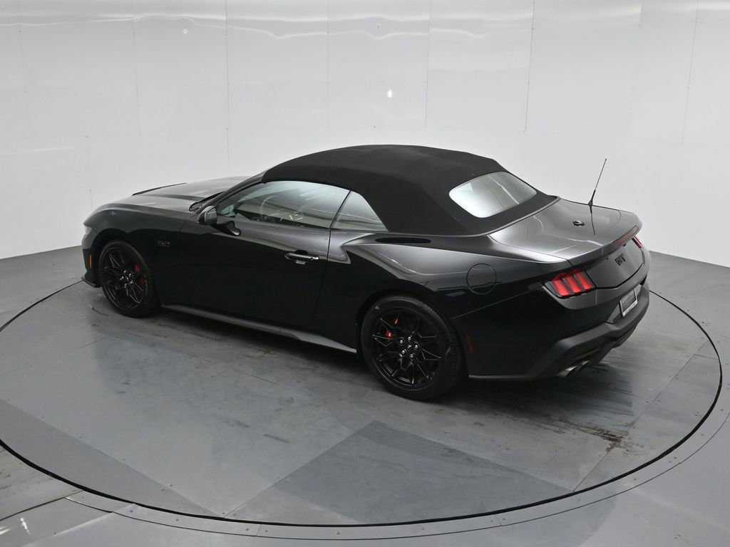 Certified 2025 Ford Mustang GT Premium w/ GT Performance Package image 39