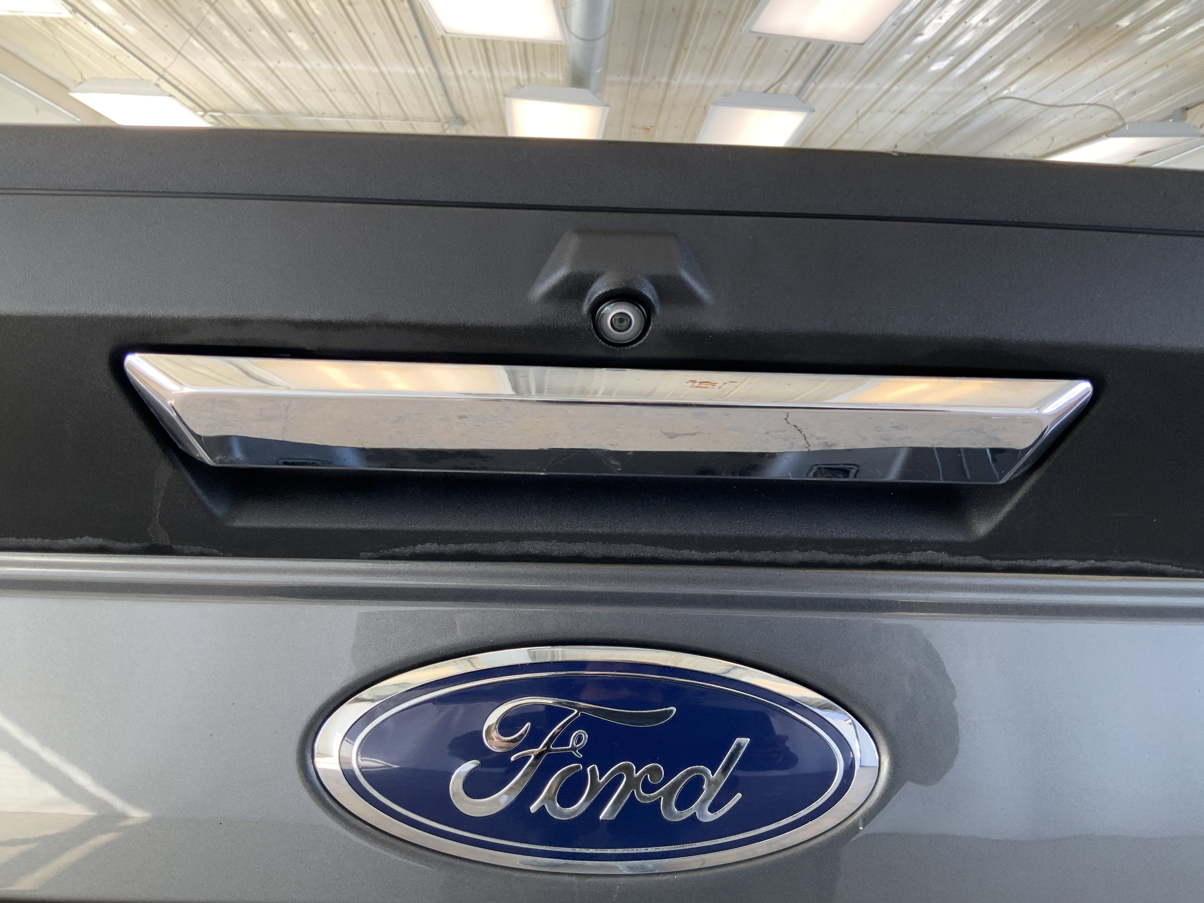 Used 2022 Ford F250 XLT w/ XLT Premium Package image 11