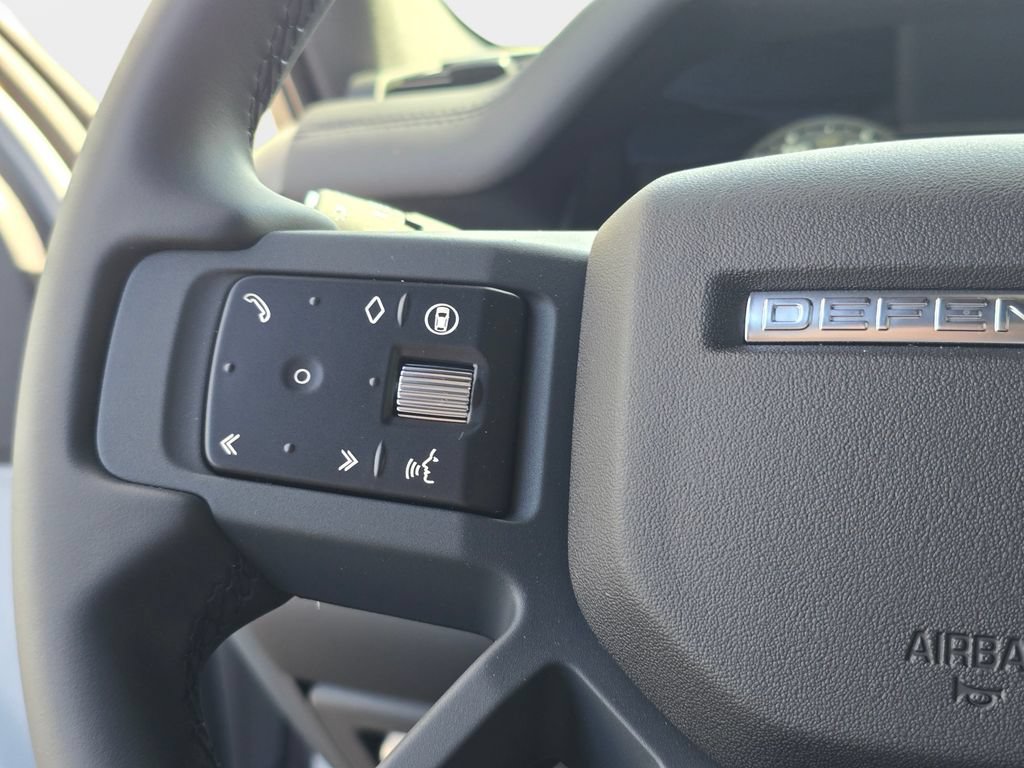 New 2026 Land Rover Defender 110 S AWD/4WD image 17