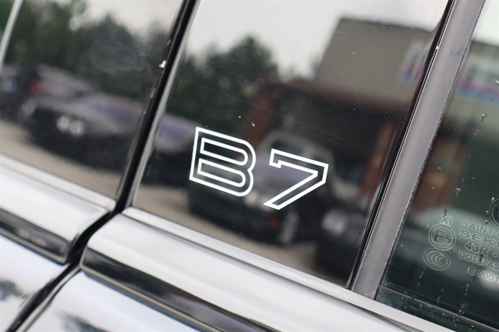 Used 2018 BMW 750i xDrive AWD/4WD image 10