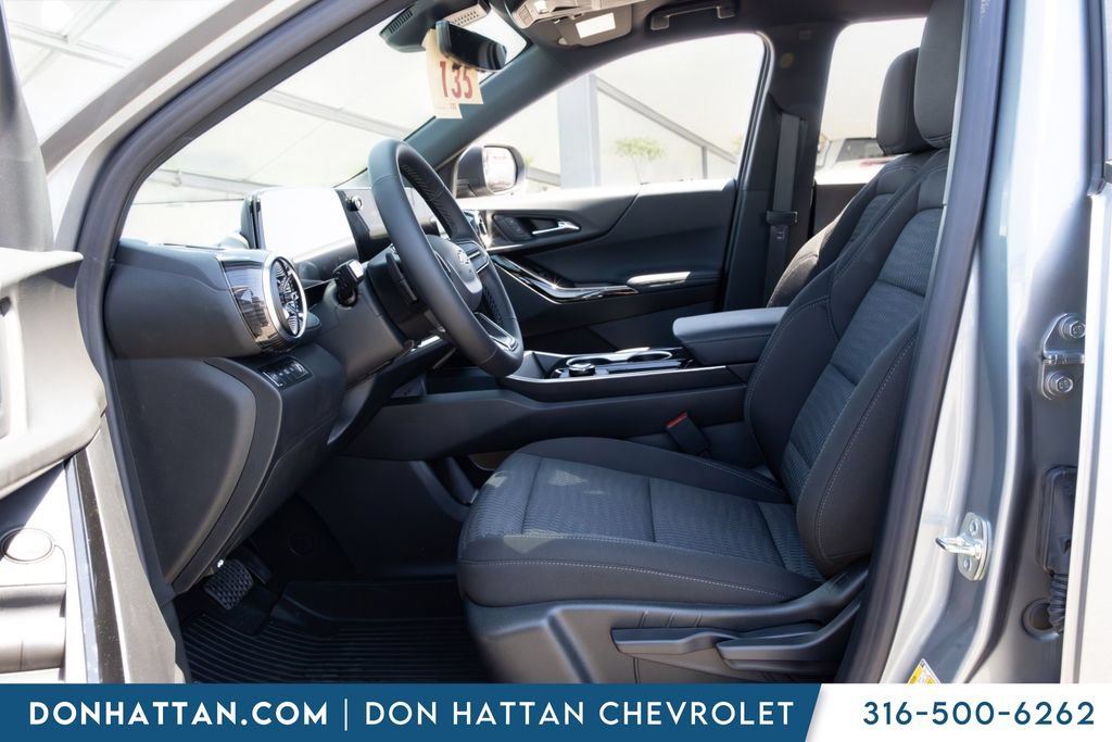 New 2026 Chevrolet Equinox LT w/ Safety and Technology Package AWD/4WD image 3