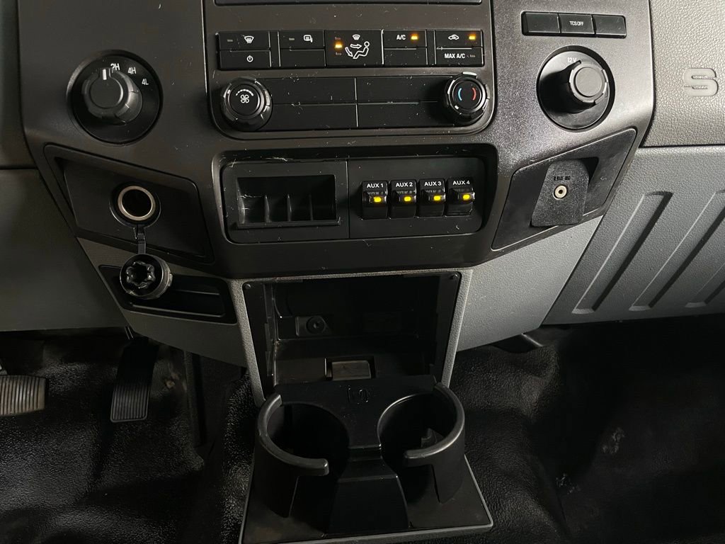 Used 2012 Ford F450 XL w/ PWR Equipment Group image 27