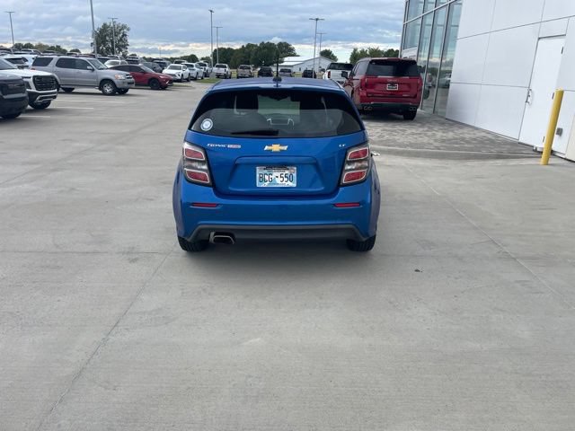 Used 2017 Chevrolet Sonic LT w/ Convenience Package FWD image 4