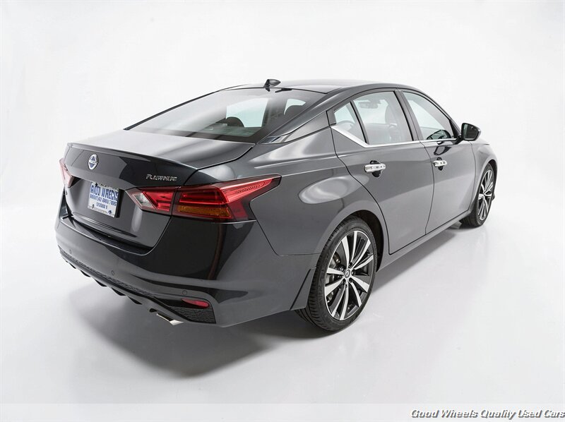 Used 2019 Nissan Altima 2.5 Platinum FWD image 5