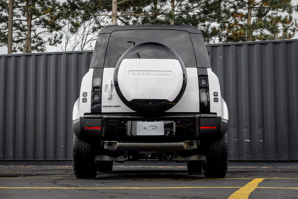 New 2026 Land Rover Defender 110 S AWD/4WD image 7